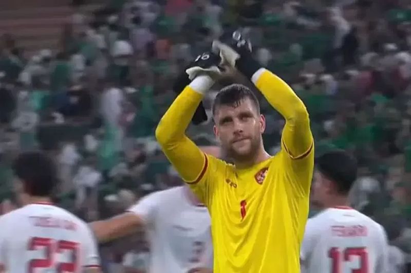 Maarten Paes, kiper utama Timnas Indonesia