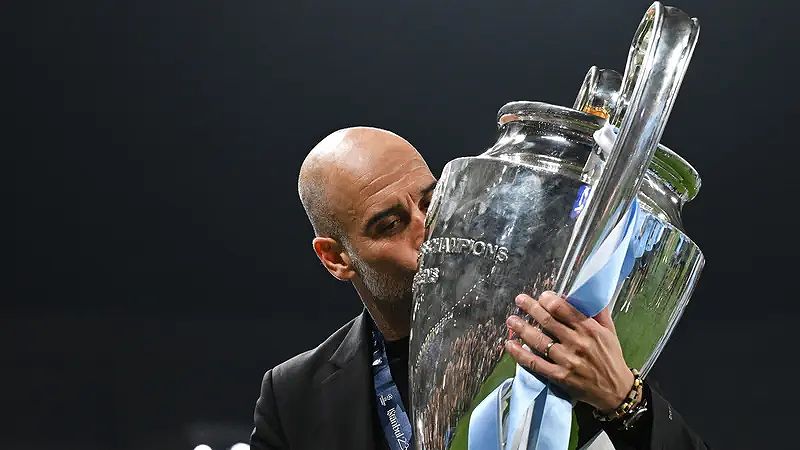 Pep Guardiola saat melatih Manchester City